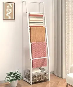 6.3ft Blanket Ladder with Storage Basket, 5 Tier Decorative Ladder Shelf Stand for Living Room & Bedroom, Wall-Leaning Blanket Holder Quilt Rack for Home Dcor, Rustic Brown & White