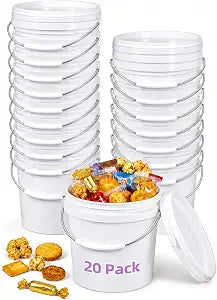 METAPACK 20 Pack 0.5-Quart Mini Plastic Buckets with Lids and Handles, Small Food Storage Pails, Halloween Candy Buckets for Party Favors, Birthday Gift Containers (White)