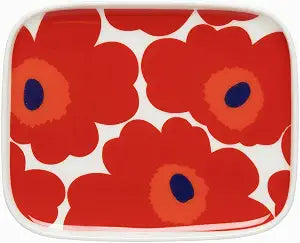 MARIMEKKO Unikko Oiva Stoneware Rectangular Plate Refine Your Kitchen Dcor with Our Iconic Red & White Stoneware Serving Plates to Elevate Your Dining Experience (6 in x 5 in)