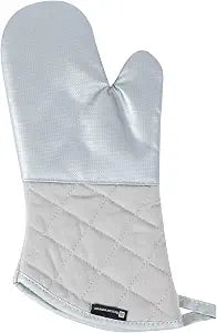 Restaurantware Silver Fiberglass Oven Mitt, 15 x 7 in