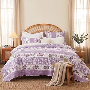 Elegant Lightweight Quilted Bedspread Set for All Season Comfort, 3 Piece Polyester Quilt Set Queen 92x96 Floral Patchwork Bedding with 2 Pillow Shams for Bedroom Guest Room Purple