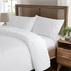 Soft Microfiber Eyelet Lace Embroidery 4 Piece Sheet Set - Luxurious Microfiber Bed Sheets - Includes Flat Sheet, Fitted Sheet with Deep Pockets, & Pillowcases (White, Queen (U.S. Standard))