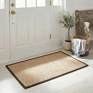 SAFAVIEH Natural Fiber Collection Area Rug - 2'6" x 4', Maize & Brown, Sisal, Woven Design with Border (NF141C)