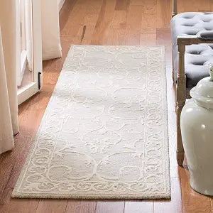 SAFAVIEH Micro-Loop Collection Accent Rug - 2'6" x 4', Light Grey & Ivory, Handmade Country Cottage Wool, Ideal for High Traffic Areas in Entryway, Living Room, Bedroom (MLP507F)