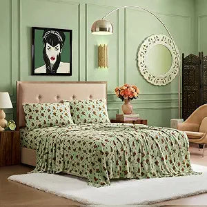 Betsey Johnson - Twin Sheet Set with Fitted Sheet & Pillowcase, Ultra-Soft Plush Velvet Bedding, Deep Pocket, Autumn Teddies Green