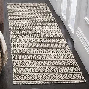 SAFAVIEH Montauk Collection Runner Rug - 2'3" x 6', Ivory & Black, Handmade Flat Weave Boho Farmhouse Cotton, Ideal for High Traffic Areas in Living Room, Bedroom (MTK341D)