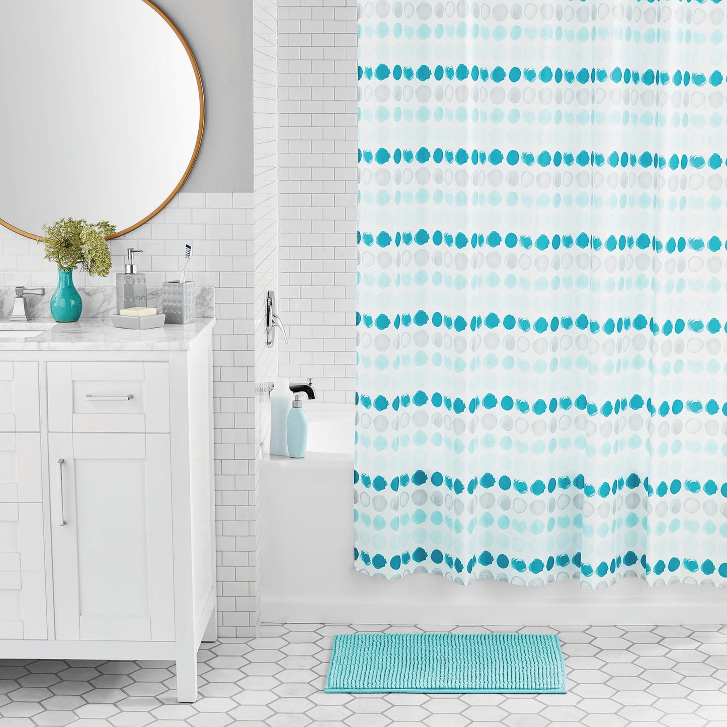 Mainstays Juego de Cortina de Ducha y Cortina de Ducha y Accesorios de Baño de 17 Piezas de Poliéster/cerámica Estilo Costero, Blanco y Rosa