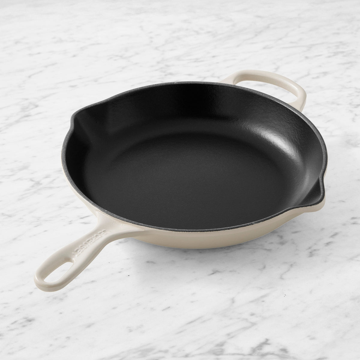 Le Creuset Signature Enameled Cast Iron Skillet Fry Pans,Brioche,Pan\, 10.25"