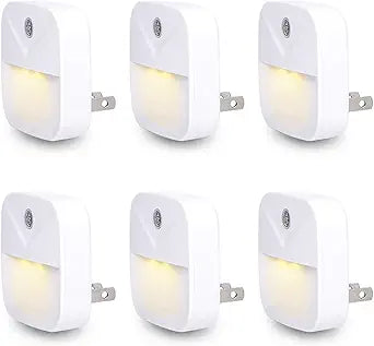 Uigos LED Night Light Plug in with Dusk to Dawn Sensor, Auto On Off Nightlight for Bedroom Bathroom Hallway Stairs Kitchen, Warm White Glow, Energy Efficient, Safe for Kids Elderly, 6 Pack