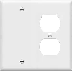 ENERLITES Combination Blank Device/Duplex Receptacle Outlet Wall Plate Cover, Standard Size 2-Gang 4.50" x 4.57", Polycarbonate Thermoplastic, UL Listed, 880121-W, White