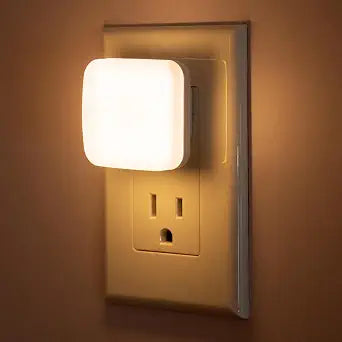 LED Night Light Plug into Wall 2 Pack Nightlights Light Sensor Dusk to Dawn