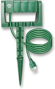 OSKOS Outdoor Power Stake, 3 Grounded Outlets with 90 Rotating Function and Safety Cover, 6FT Cord, UL Listed, Green