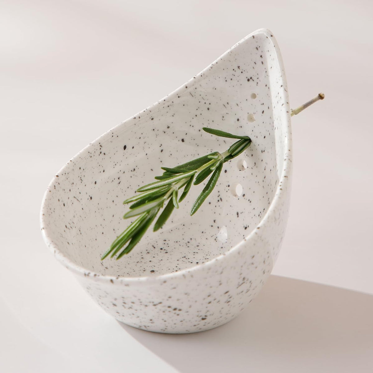 Herb Stripper Bowl, Ceramic Herb Peeling Bowl, Herbs Leaf Stripping Tool