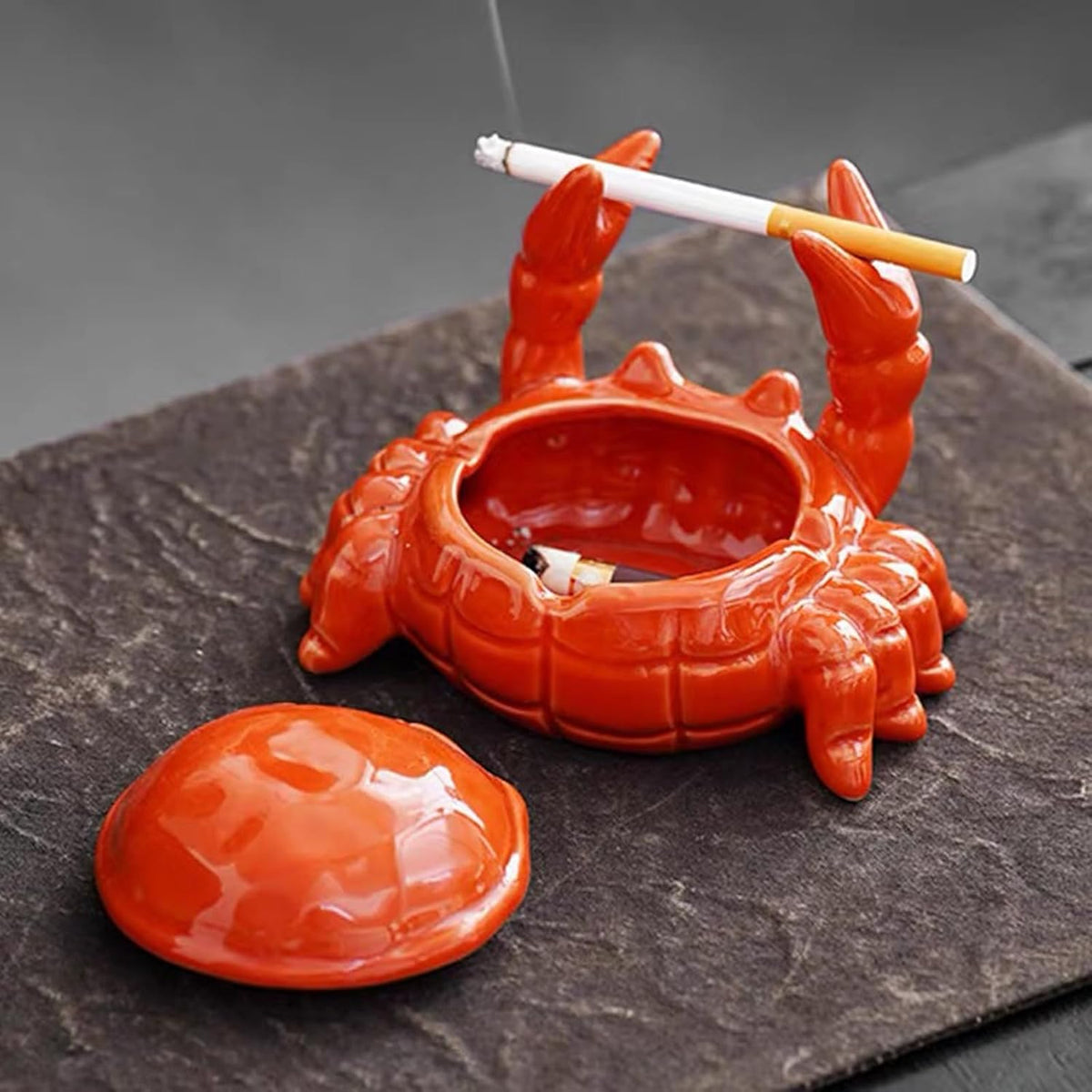 Ashtray with Lid, Windproof Tabletop Ceramic Cigarette Ash Tray for Outside or Inside, Crab Decor
