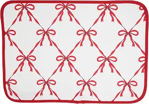 SARO LIFESTYLE Ribbon Bow Placemats (Set of 4) - Decorative Bow Print Placemats for Everyday Dining, Casual Entertaining and Charming Table Styling, 14"x20", Red/White