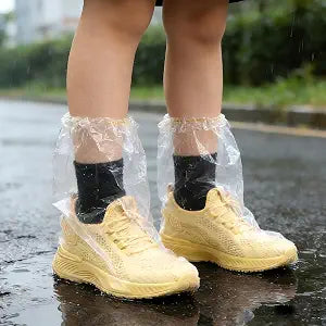 20 Pcs Kids Waterproof Shoe Covers for Rain, Non-Slip Disposable Rain Shoe Covers, Plastic Shoe Ponchos, Thickened PE Material Boot Covers for Men and Women (Clear)