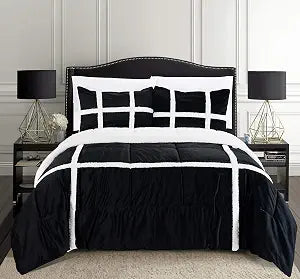 Elegant Comfort Micromink Stripe Lined Sherpa Comforter Set, Premium Down Alternative Micro-Suede 3-Piece Reversible Comforter Set, King/California King, Black