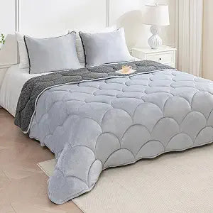 Sherpa Comforter Set King Size 95 * 86", All Season Soft Warm Fleece Spring Fall Blanket Filled with Lightweight Microfiber, with 2 Pillow Sham