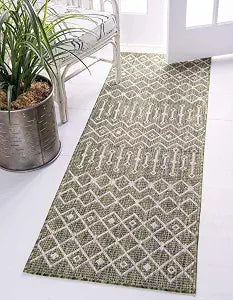 Unique Loom Outdoor Trellis Collection Area Rug - Tribal Trellis (2' x 6' 1" Runner, Green/ Natural)