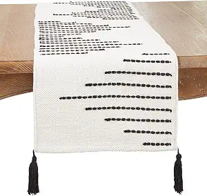 Diamond Delight Woven Table Runner