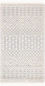SAFAVIEH Natura Collection Accent Rug - 2'3" x 4', Ivory & Grey, Handmade Moroccan Boho Wool Fringe, Ideal for High Traffic Areas in Entryway, Living Room, Bedroom (NAT852A)