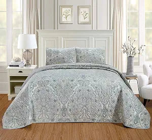Masterplay 3-Piece Full Size Quilt Set Velvet Bedspread Coverlet Fine Printed Warm Winter Bed Cover (Pale Blue, Light Grey, Paisley), Oversize Queen
