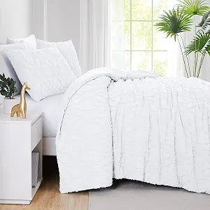 Southshore Fine Living Inc Clipped Jacquard Comforter Set Queen White