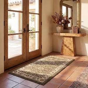 SAFAVIEH Lyndhurst Accent Rug 2'3"x4', Sage & Ivory LNH212C