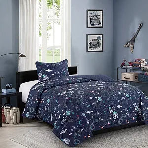 WPM WORLD PRODUCTS MART Blue Planet Universe Theme Kids Quilt Set Toddler Stars Space Galaxy Rocket Design Twin Size for Toddler Bed Bedspread with Pillow Shams (Pandora, Twin)