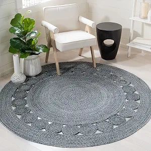 SAFAVIEH Cape Cod Collection Area Rug - 3' Round, Charcoal, Handmade Braided, Ideal for High Traffic Areas in Living Room, Bedroom (CAP225H)