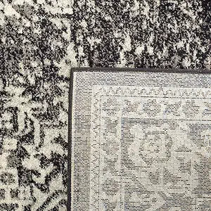 SAFAVIEH Evoke Square Rug 3', Black & Grey EVK256R