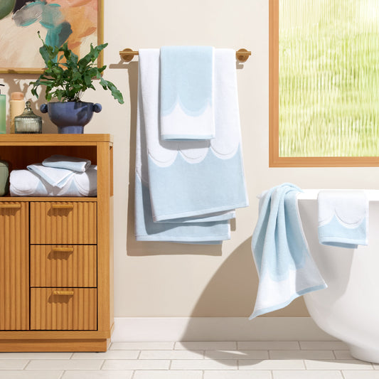 Beautiful by Drew Barrymore 6-Piece Scallop Bath Towel Set, Soft 100% Cotton, Hydrangea