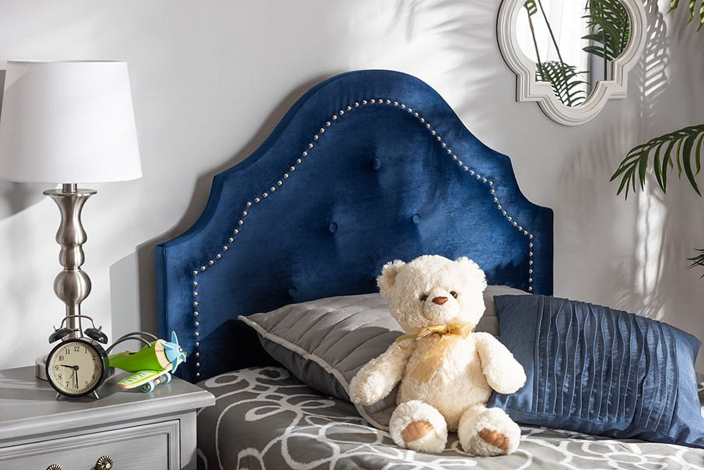 Baxton Studio Cora Modern and Contemporary Navy Blue Velvet Fabric Upholstered Twin Size Headboard