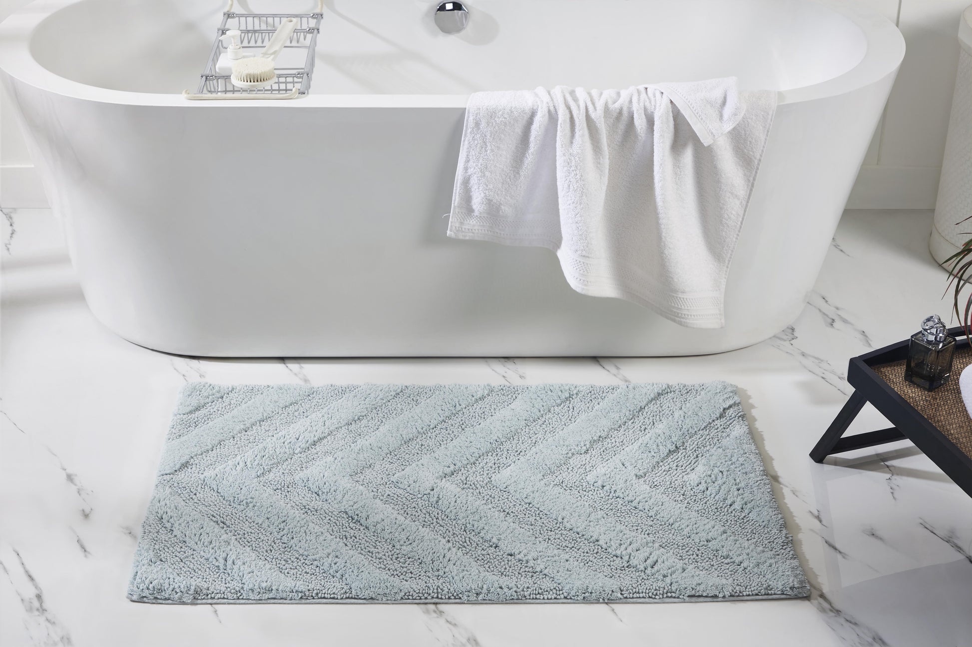 Better Trends 24" x 40" Bathroom Rugs 100% Cotton Soft Water Absorbent Non Slip Bath Mat Machine Washable Rug (Blue) Hugo Collection