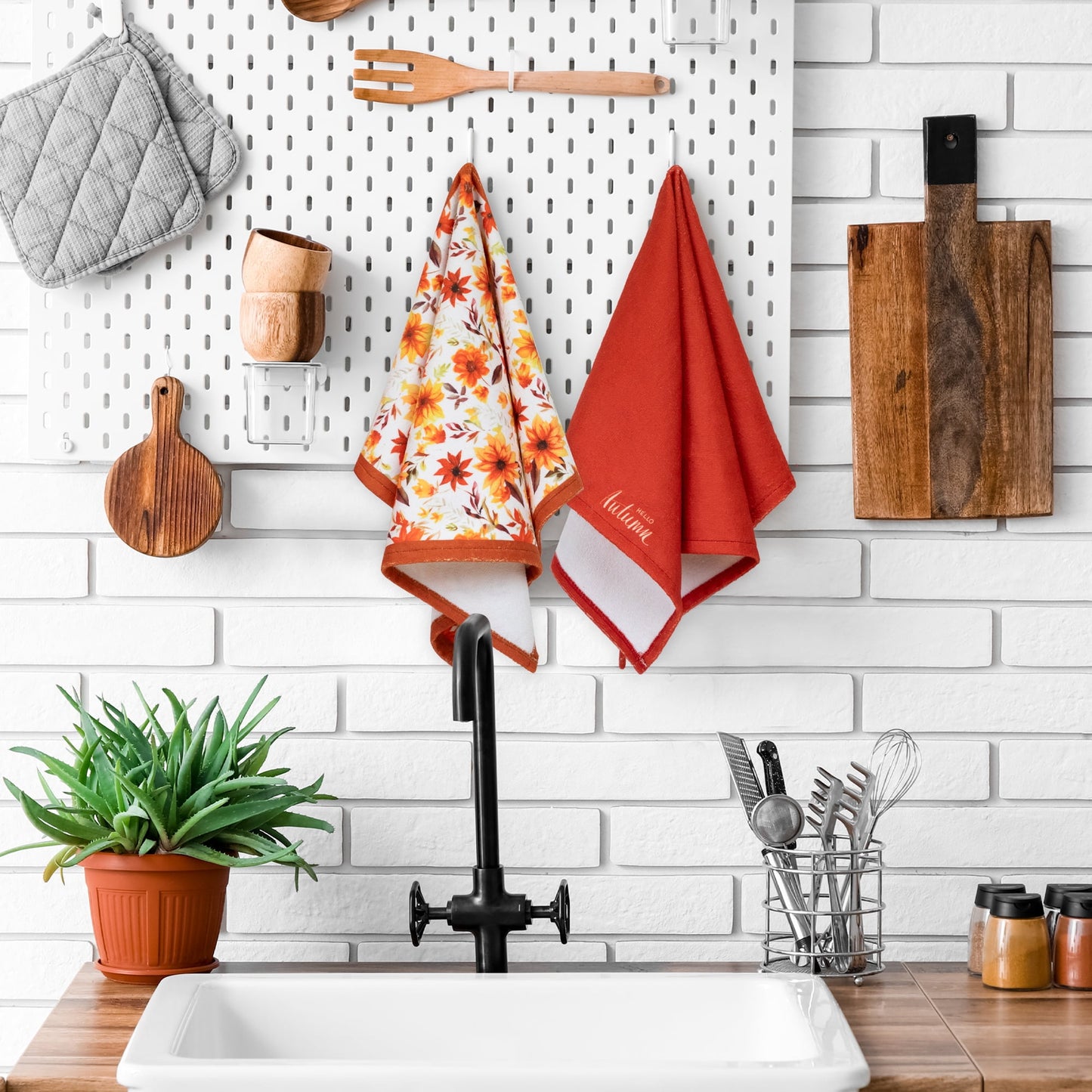 Northlight Hello Autumn and Floral Fall Harvest Kitchen Tea Towels - 26" - Set of 2