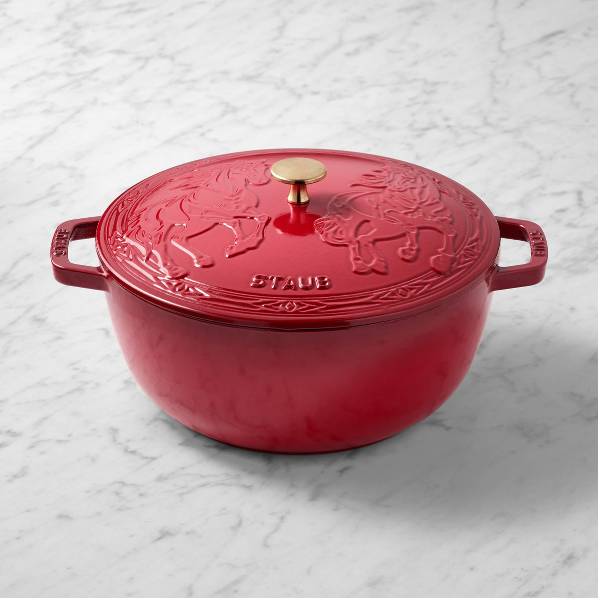 Staub Enameled Cast Iron Essential French Oven with Horse Lid, 5-Qt.,Cherry,
