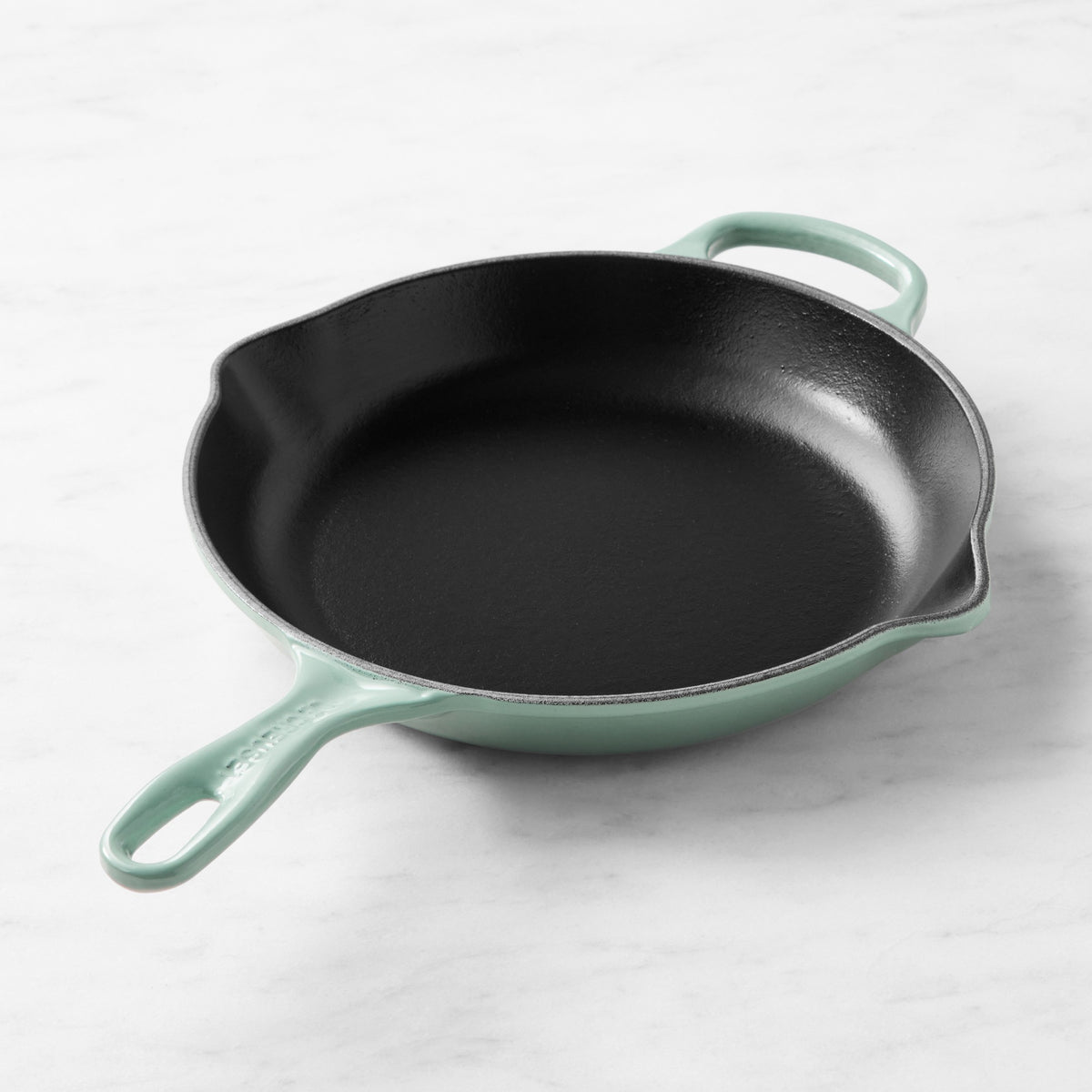 Le Creuset Signature Enameled Cast Iron Skillet Fry Pans,Sea Salt,Pan\, 10.25"