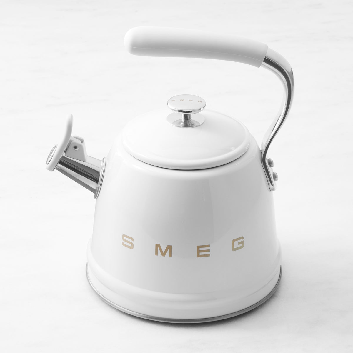 SMEG Stainless-Steel Whistling Tea Kettle, 2.5-Qt.,White,