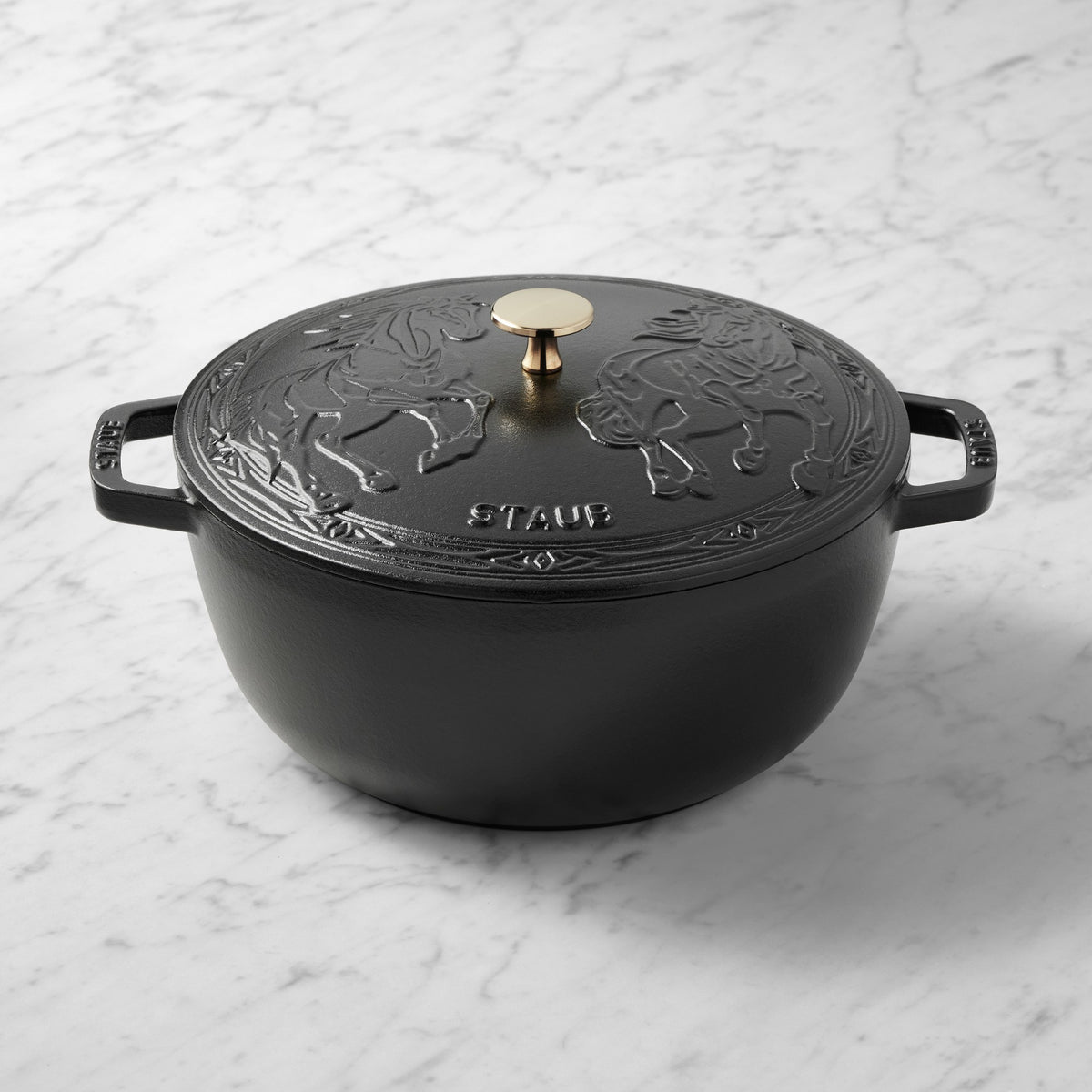 Staub Enameled Cast Iron Essential French Oven with Horse Lid, 5-Qt.,Matte Black,