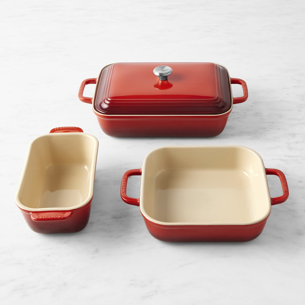 Le Creuset San Francisco Stoneware Bakeware Set, Set of 4,Cerise Red,
