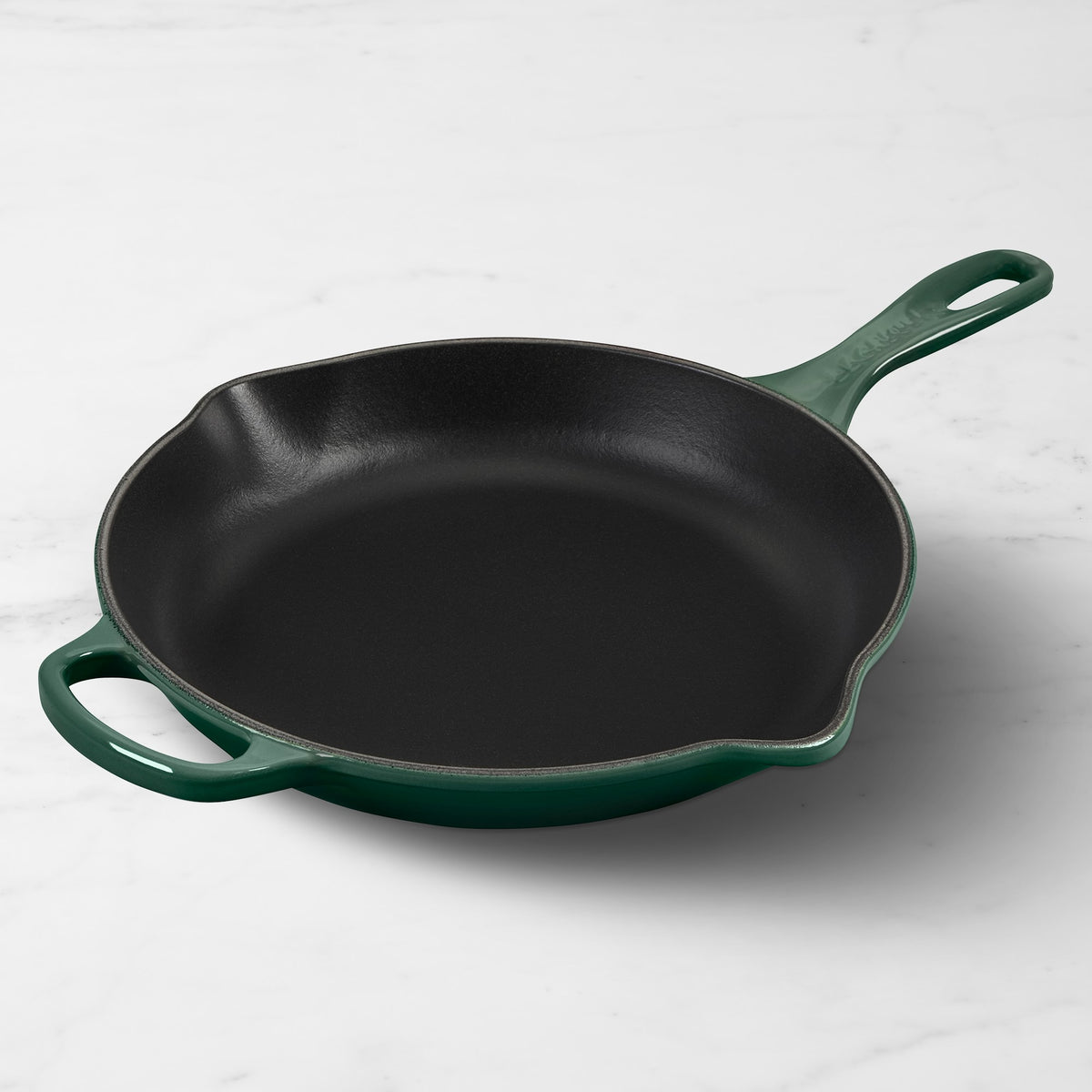 Le Creuset Signature Enameled Cast Iron Skillet Fry Pans,Artichaut,Pan\, 10.25"