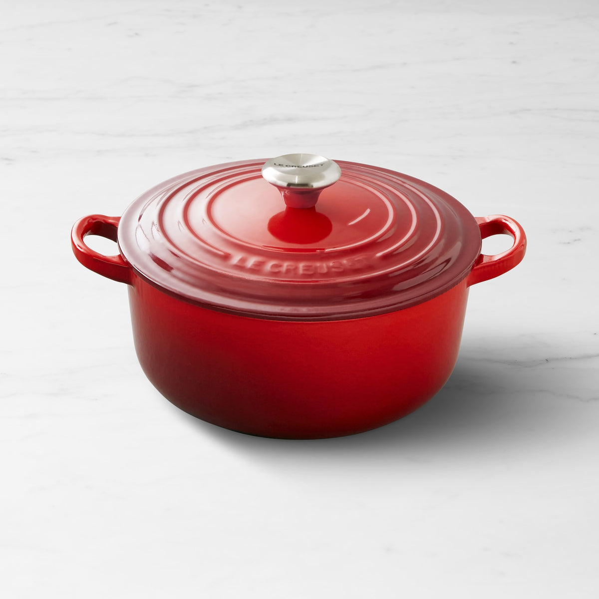 Le Creuset Signature Enameled Cast Iron Round Dutch Oven,Red,2-Qt.